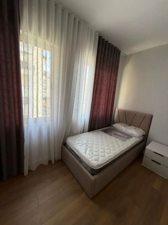 Apartment 2+1 for rent in Yzberisht, near Grand Gallery.