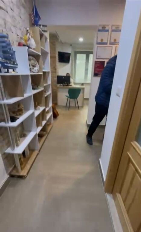 Shitje | Ambjent Biznesi | Rruga Muhamet Gjollesha | 260000 €
