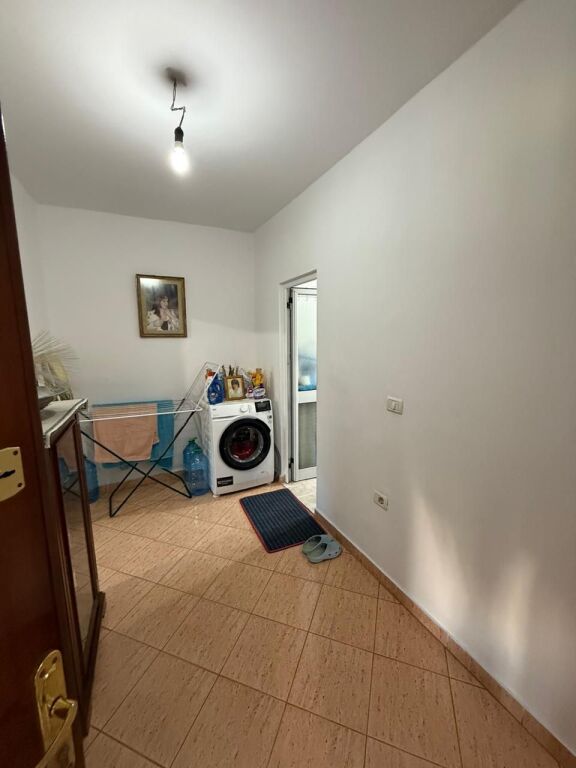 Shitet, Apartament 1+1, Irfan Tomini - 105000€ | 59 m²