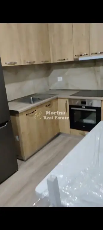 Affitto | Appartamento 1 + 1 | Via 5 Maji | 350 €/mese