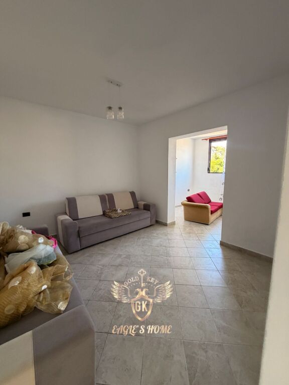 Villa in Affitto • 2 Piani, 3+1 con Cucina separata e garage al piano terra 📍Quartiere Nuovo, Scuola Hajdar Dushi 500€