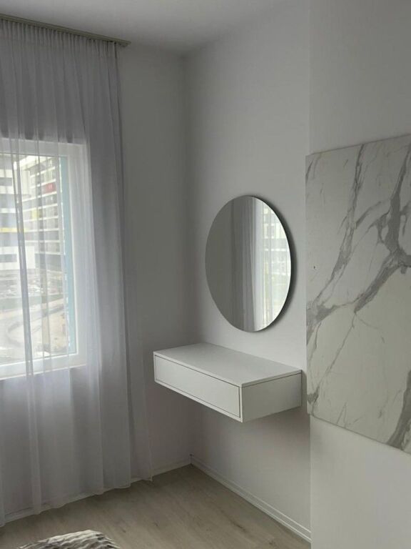 Jepet me qira apartament 1+1 tek Univers City