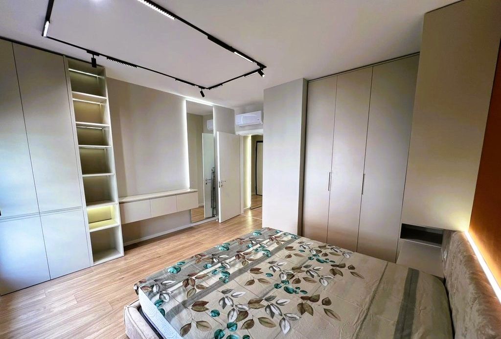 Apartament 1+1 tek Salillari, Kopshti Botanik Zoologjik, Tiranë