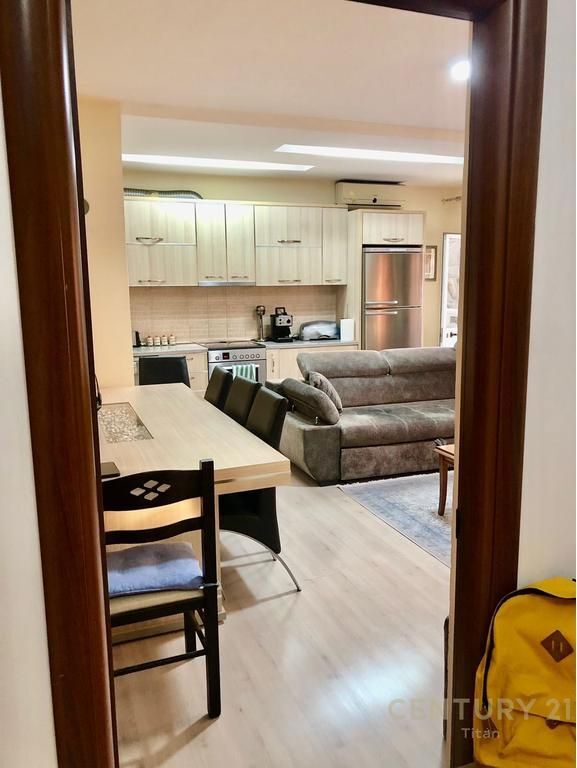 Appartamento 2+1 in affitto a Komuna e Parisit 550 € /Mese Sup. Totale  86m2
