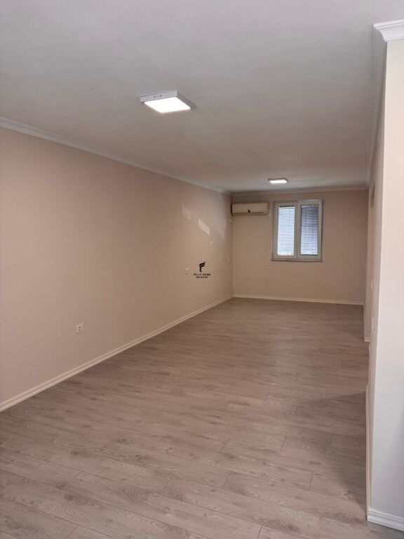 OFFICE FOR RENT 70M2 21 DECEMBER 800 EURO  FH-72663