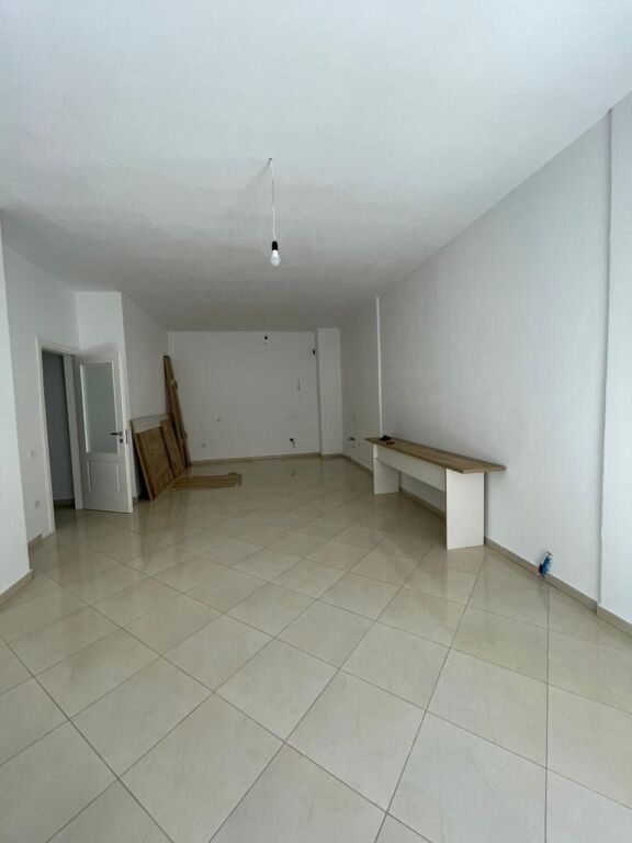 🏡 APARTAMENT ME QERA 1+1+Ballkon JEPET PER BIZNES