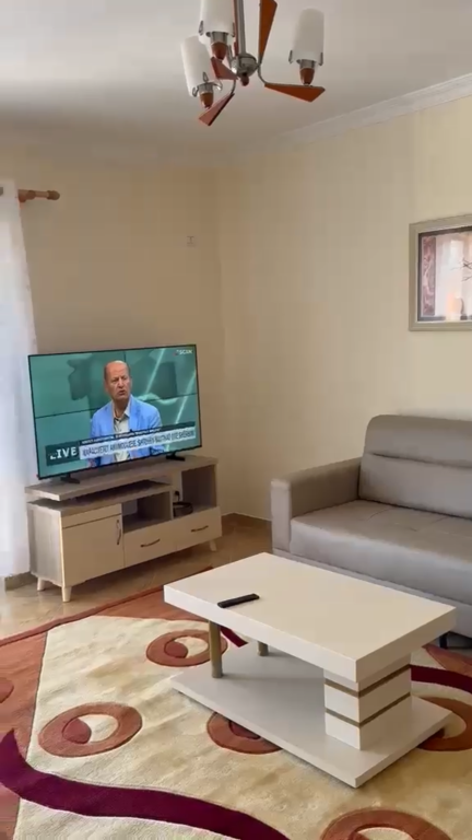 Apartament me qera 1+1 5 Maji