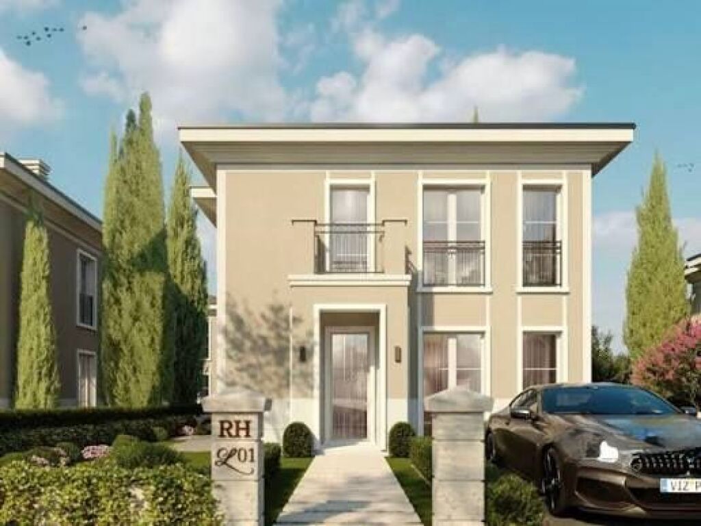 VILLA DI LUSSO IN VENDITA PRESSO ROLLING HILLS LAGO