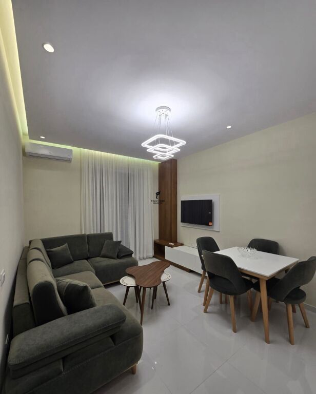 APARTAMENT ME QERA 1+1 UNIVERS CITY 40.000 LEKE FH-72744