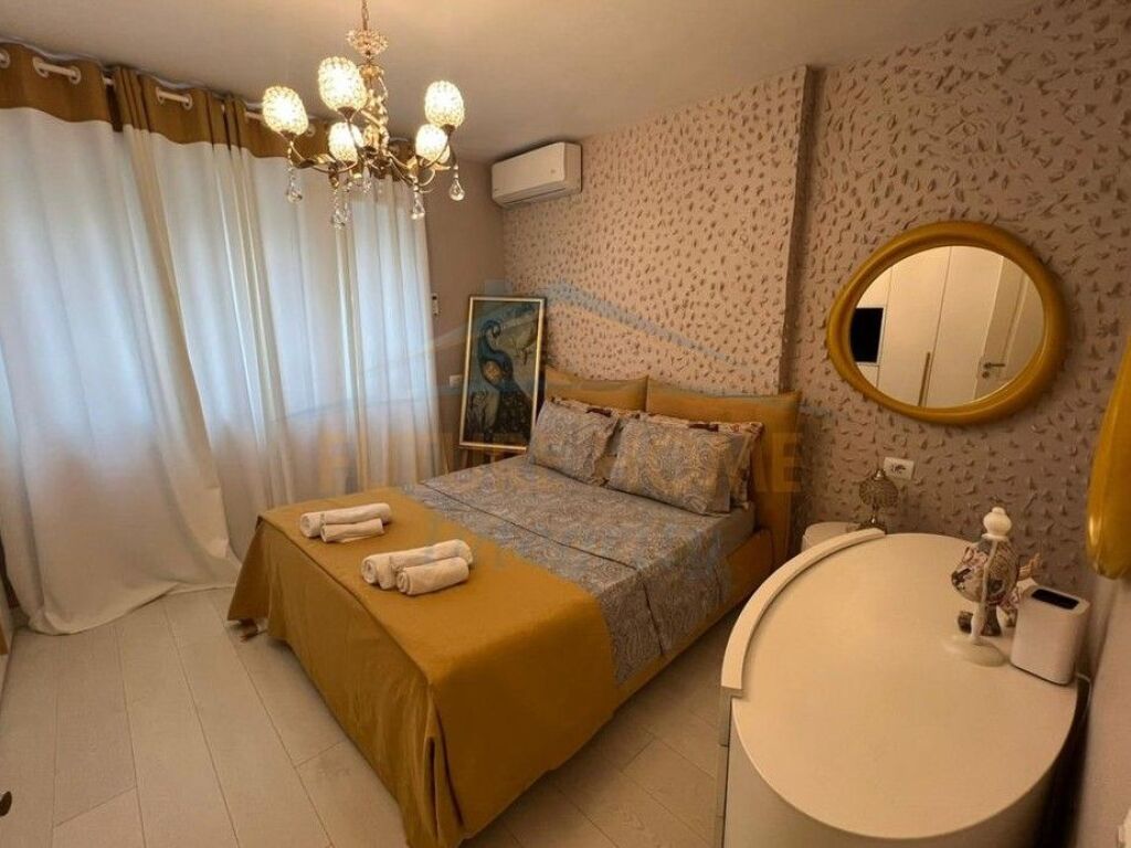 Qera, Apartament 2+1+2, Kopshti Zoologjik, Tiranë.