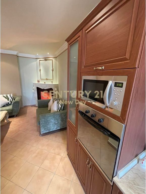 Appartamento 2+1+2 in vendita