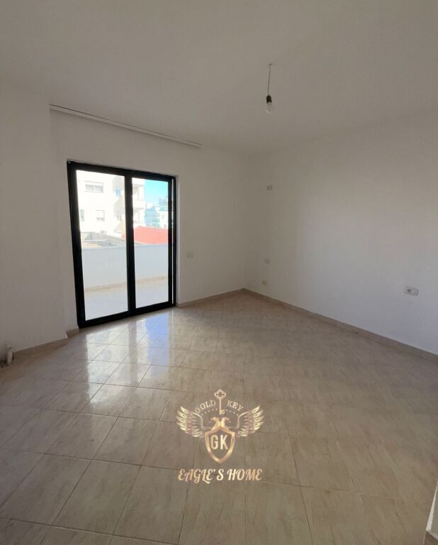 IN VENDITA 2+1+2 con 2 Balconi 150.000€ 📍Markata Durres