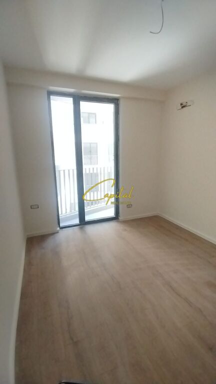 OFFICE FOR RENT 75 M2 GOLDEN TOWER RESIDENCE 65,000 LEKE