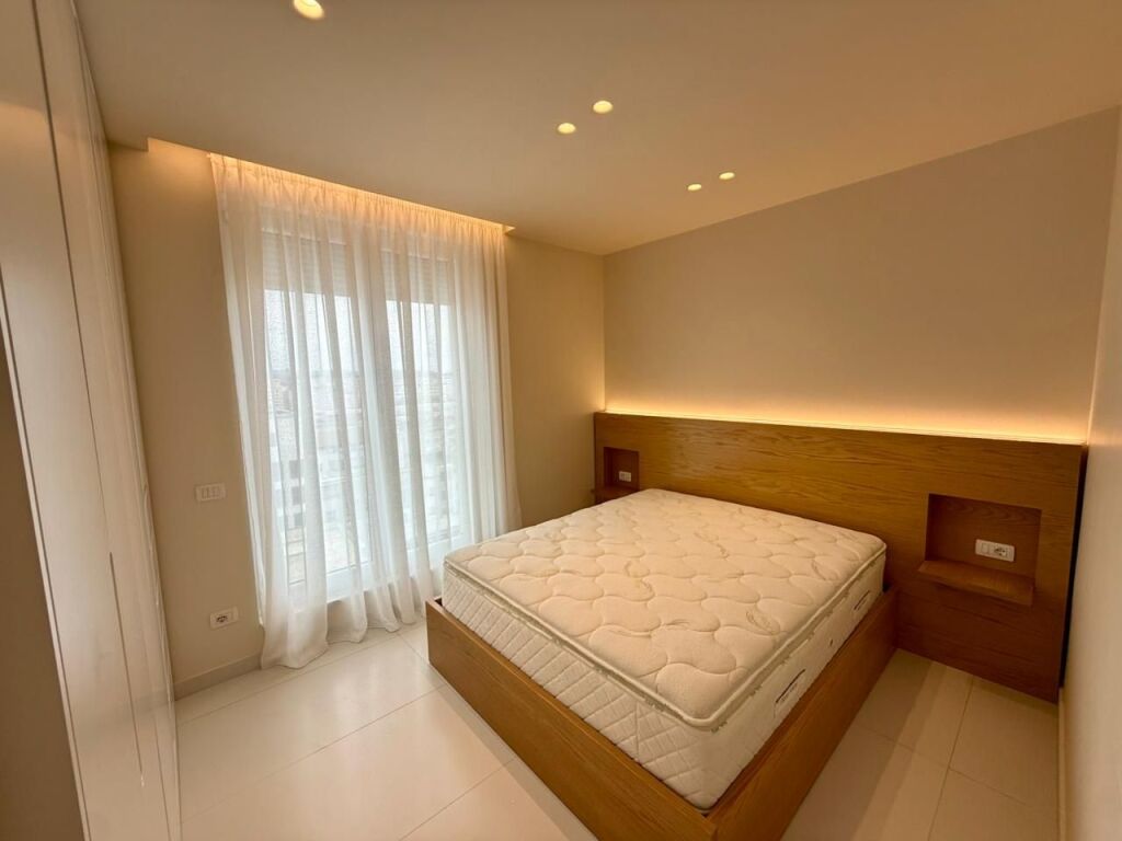 📣 QERA SUPER Apartament 2+1 📍 Prane Universitetit Beder 🛣️ Rruga "Jordan Misja" ✨ 💶 Cmimi 75.000 Leke Ne Muaj