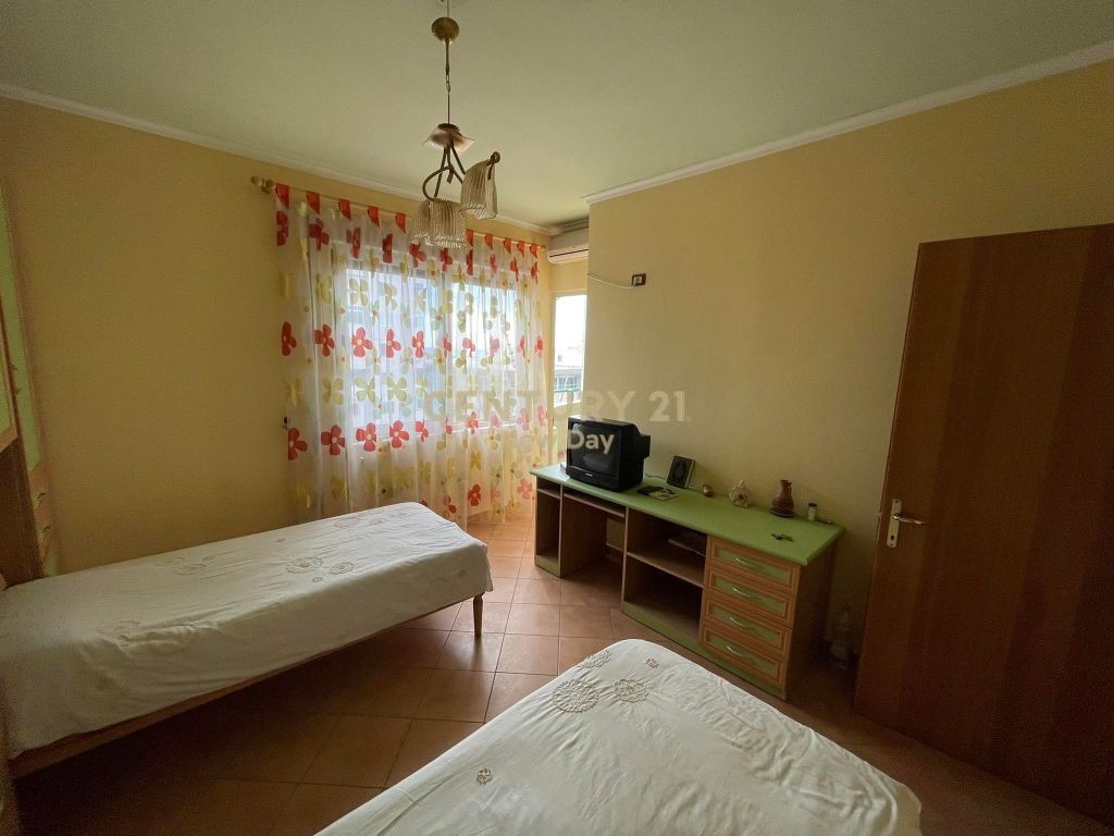 Appartamento 2+1+2 in vendita