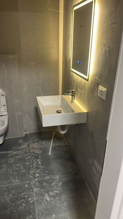 Apartament 2+1+2 toilet, Ne rezidence, rr.5maj