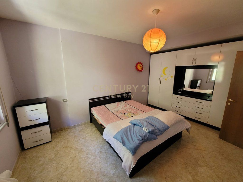 Appartamento 2+1 con vista mare in vendita a Currila 330.000€ | 110 m²