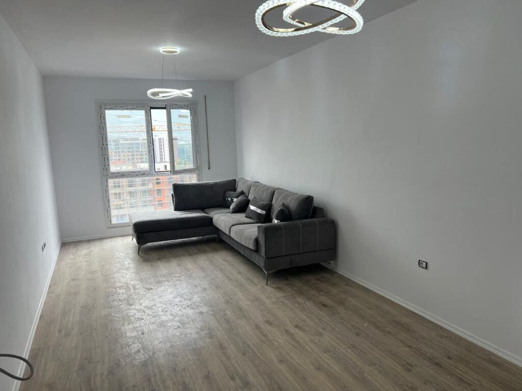 Apartament me qera - Paskuqan