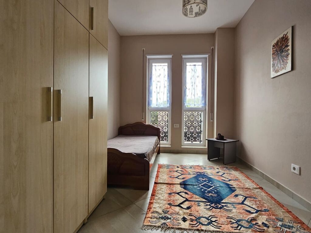 Apartment 2+1+2 near QSUT!