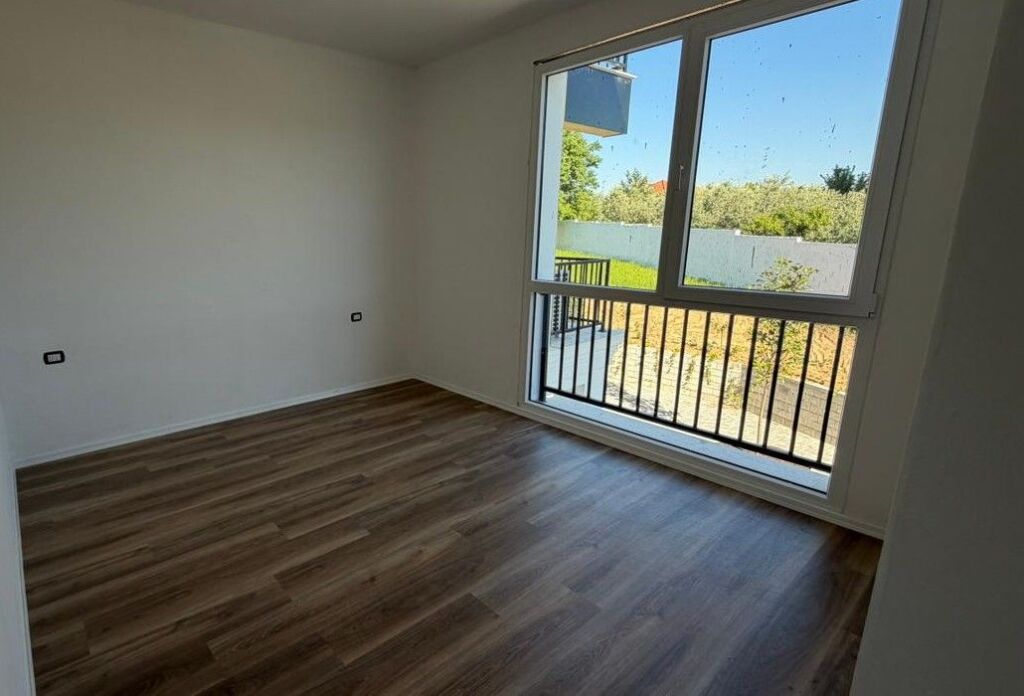 Apartment 2+1 for sale in Old Sauk