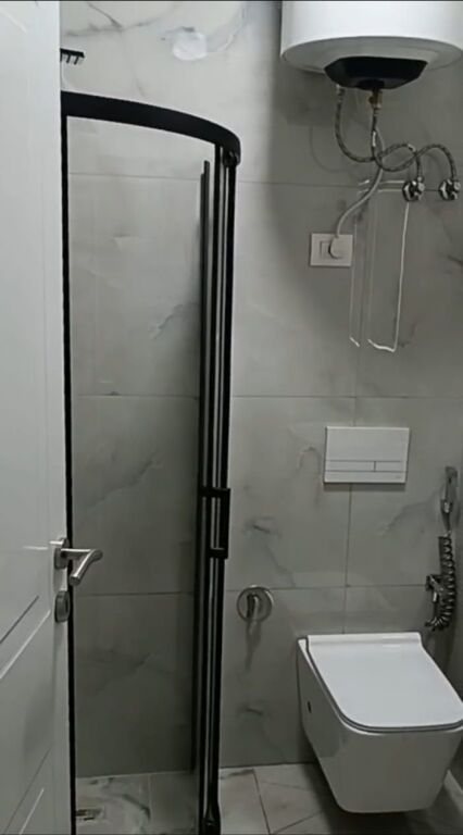 APARTAMENT 1+1. 40000 LEKE.RRUGA 5 MAJI