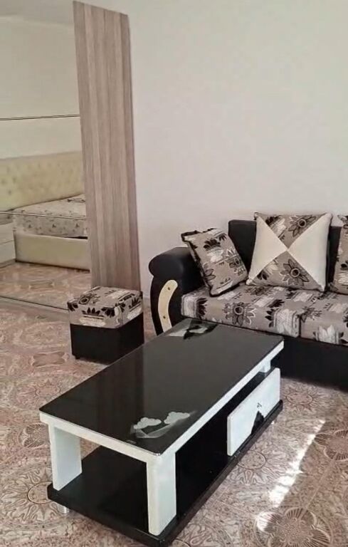 Qira, Hyrje Private 1+1+Post Parkimi, Rruga Bardhyl, 45.000 Lek/Muaj
