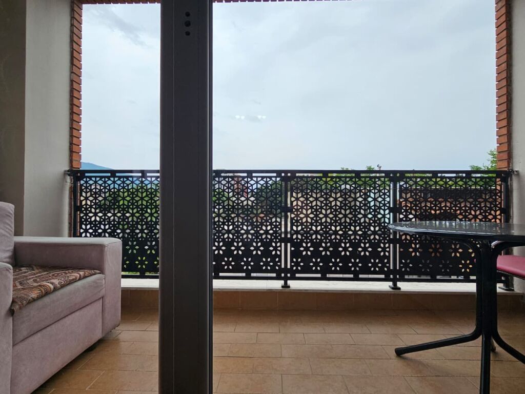 Apartment 2+1+2 near QSUT!