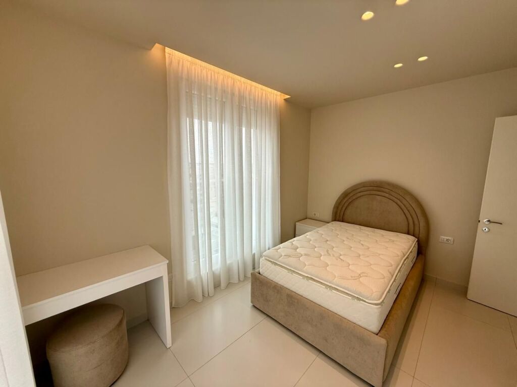 📣 QERA SUPER Apartament 2+1 📍 Prane Universitetit Beder 🛣️ Rruga "Jordan Misja" ✨ 💶 Cmimi 75.000 Leke Ne Muaj