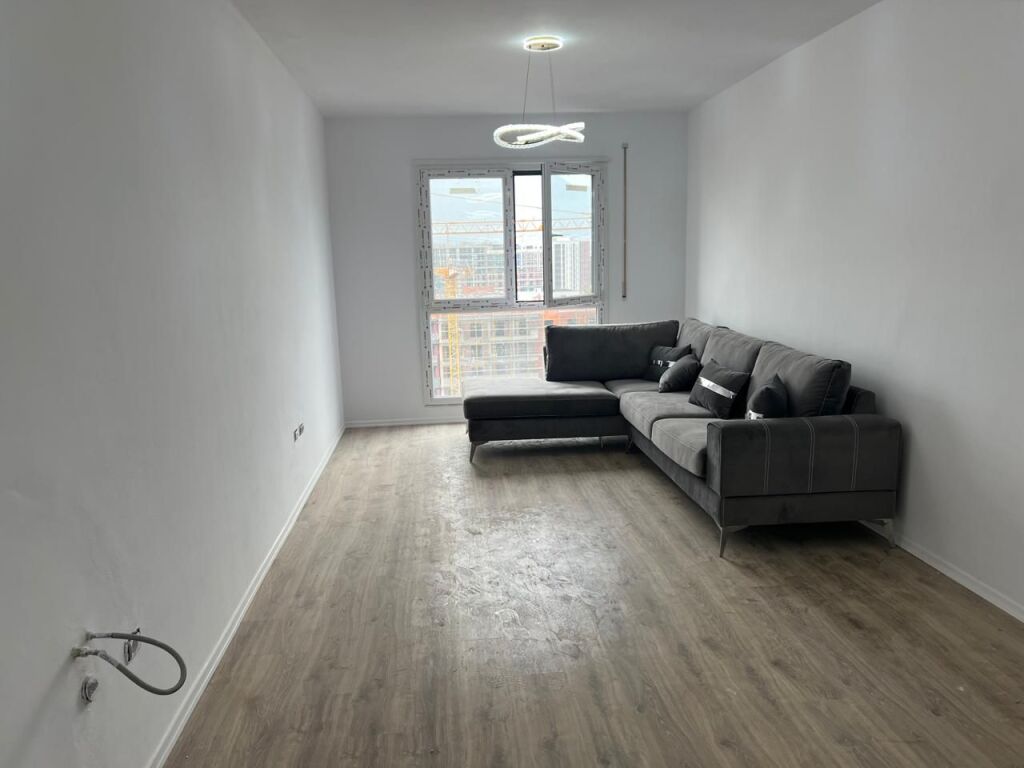 Apartament me qera - Paskuqan
