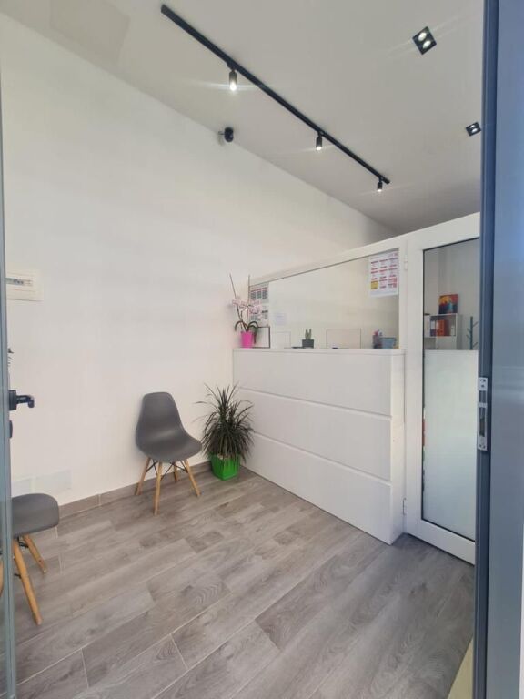 Shitje | Ambjent Biznesi | Rruga Don Bosko | 120000 €