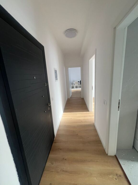 Qera | Apartament 2 + 1 | Bulevardi i Ri | 680 €/muaj