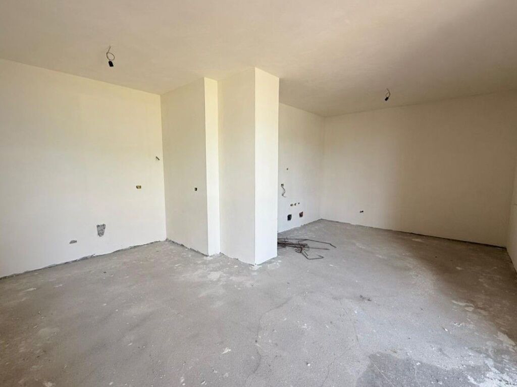 Apartment 2+1 for sale at orbital complex 5, near the new boulevard