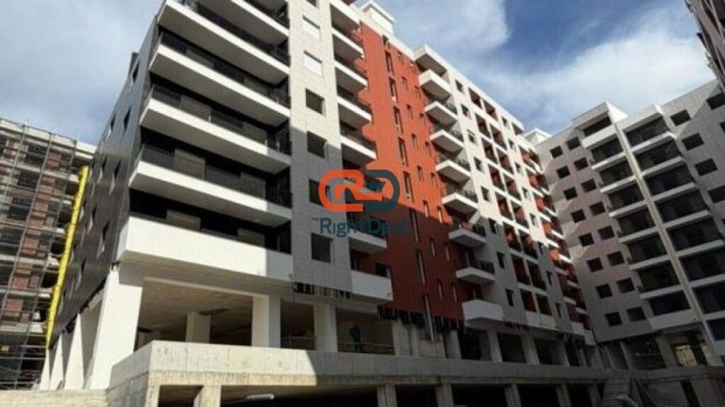 Okazion Kleringu !! Tek "Space City", Shitet Apartament 1+1, Me Planimetri Te Rregullt !!!