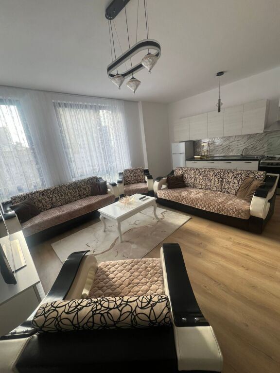 Qera | Apartament 2 + 1 | Bulevardi i Ri | 680 €/muaj