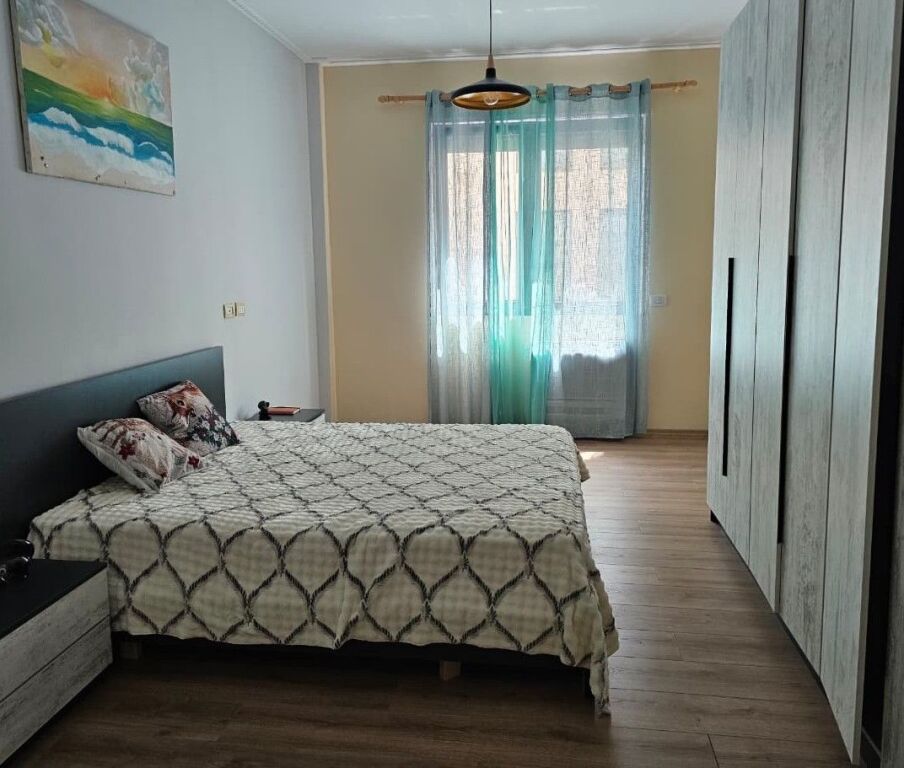 📌 Jepet me qira apartament 2+1+2 te Liqeni i Thatë – pranë Radisson