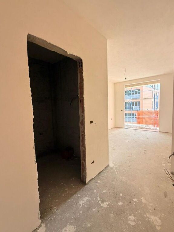 Apartment 2+1 for sale at orbital complex 5, near the new boulevard