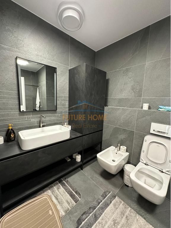 Qira,Apartament 2+1+parking, Prane Kompleksit Delijorgji !