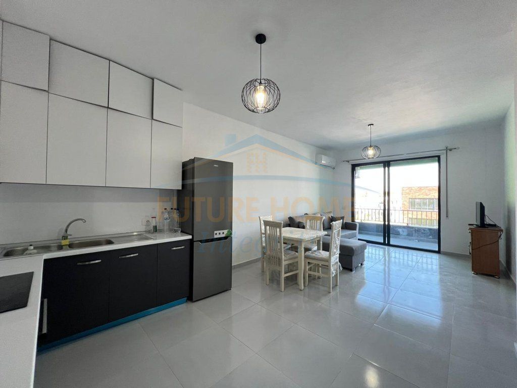 For sale, Apartment 2+1+2, 5 Maji Street, Tirana.