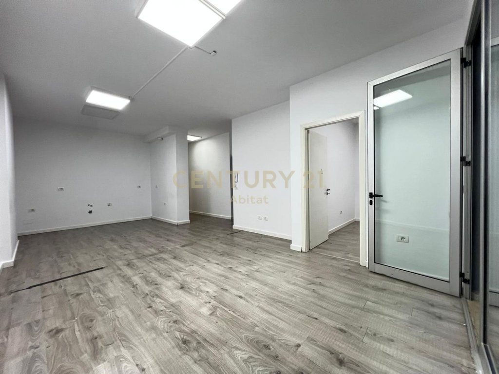FOR RENT, MODERN OFFICE SPACE - 95 m2, DINAMO STADIUM‼️