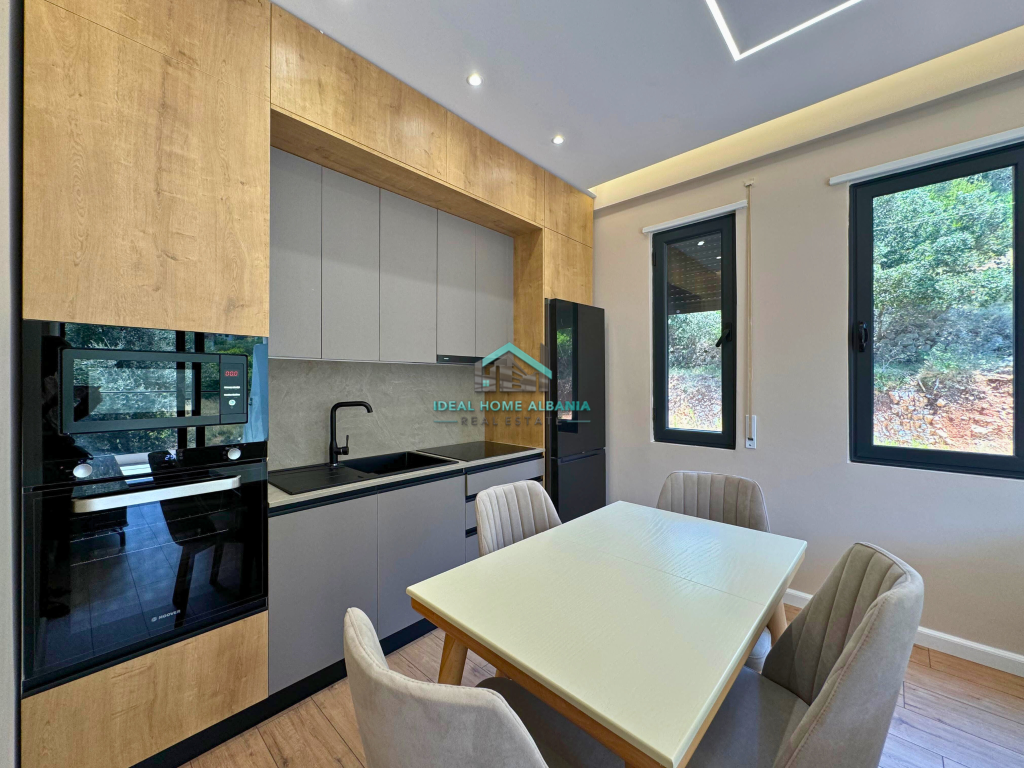 Apartament 1+1 me Pamje nga Deti – Uji i Ftohtë, Vlorë
