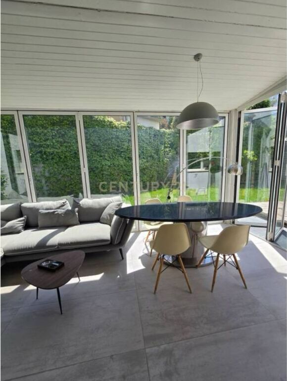 Luxury Villa for Sale in Long Hill Residence
