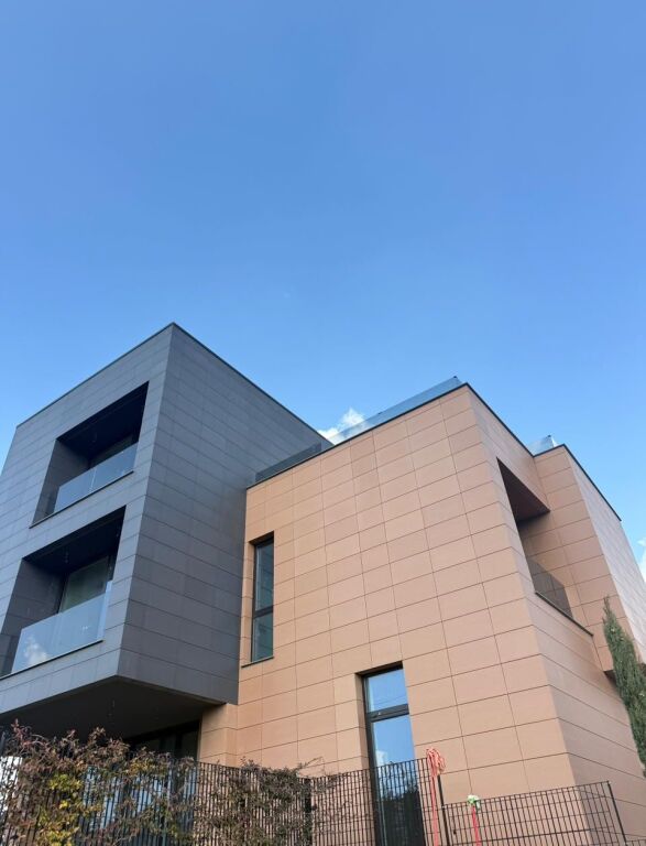 Individual Villa for Sale – near TEG, Farkë