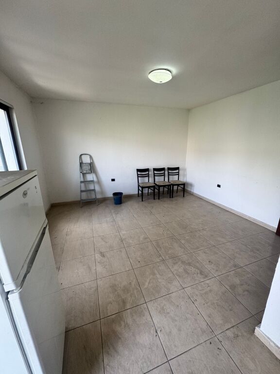 🏡 Apartment 2+1 for sale With possibility of division into two entrances at Irfan Tomini street side