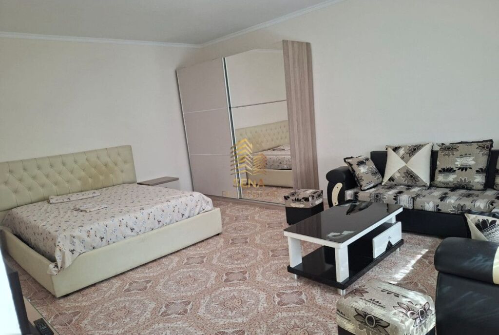 Qira, Hyrje Private 1+1+Post Parkimi, Rruga Bardhyl, 45.000 Lek/Muaj