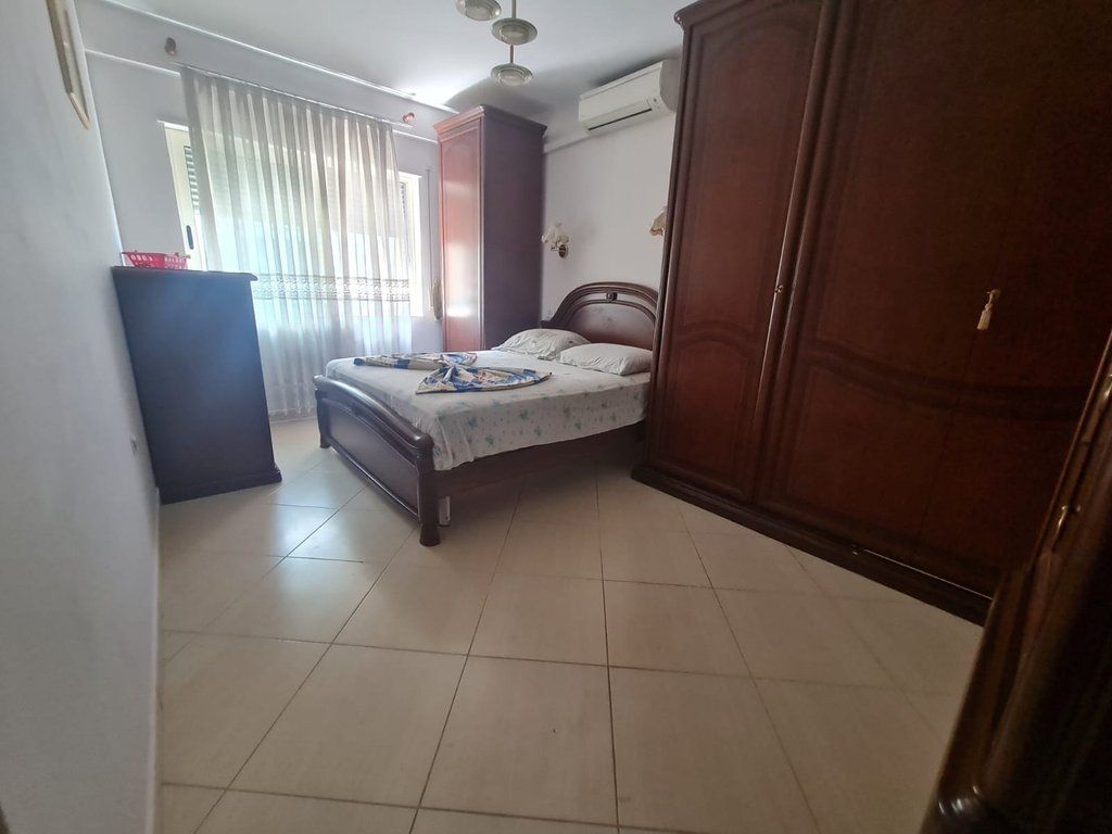 Qera, Apartament 2+1+2, Rruga Ndre Mjeda, Tiranë