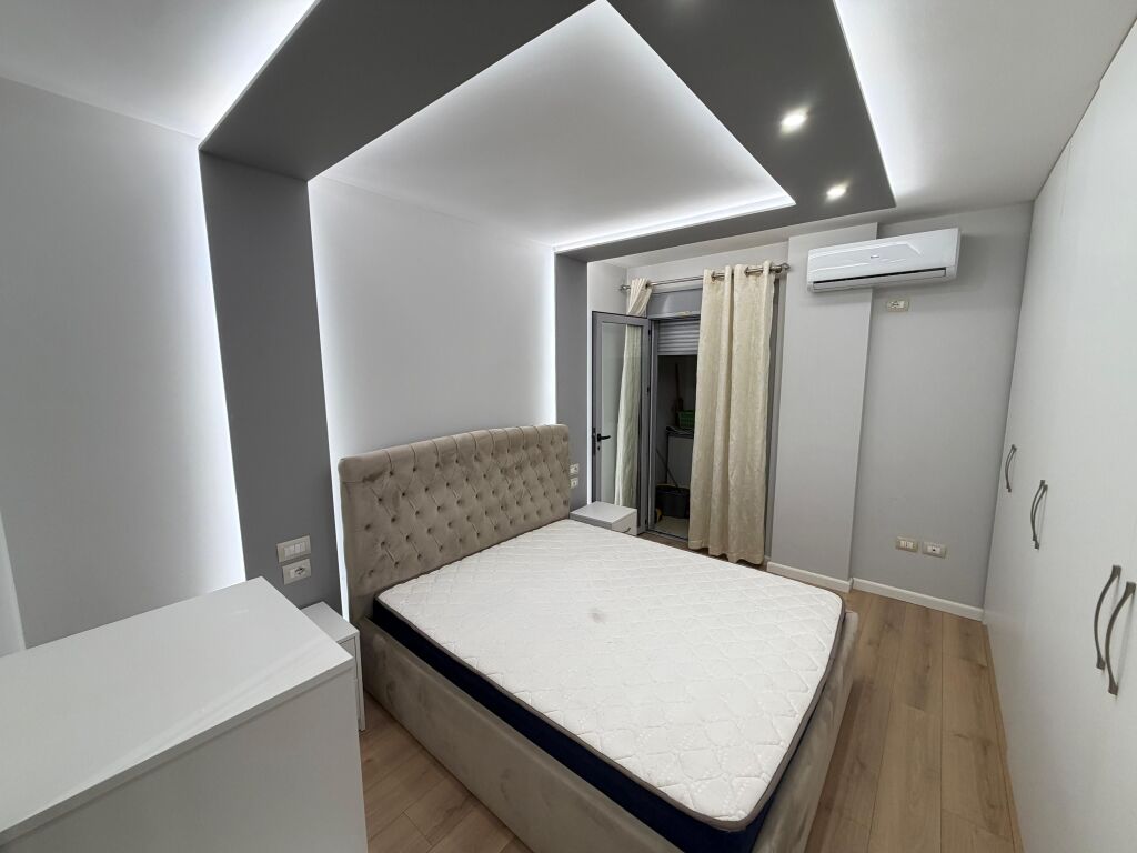 Affittasi appartamento 1+1📍Liqeni i thate Tirana ✨