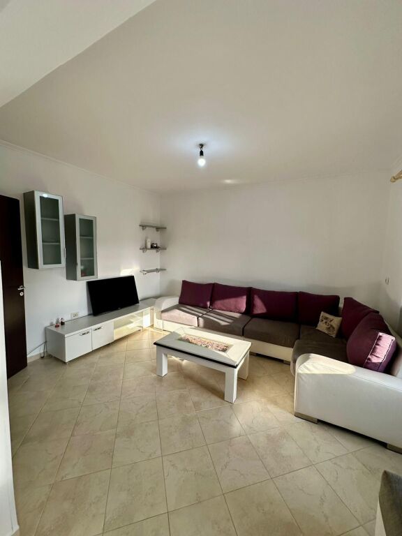 Affitto | Apartament 1 + 1 | Lapraka | 400 €/mese