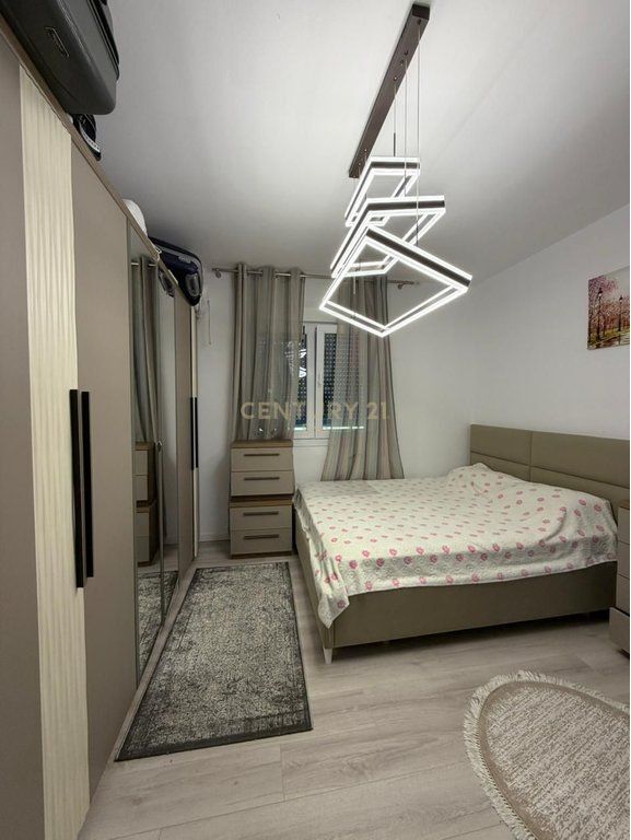 VILLA MODERNA SU DUE PIANI IN VENDITA A XHAFZOTAJ, DURRES!