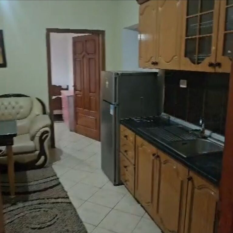 1+1,30.000 lek incluso l'acqua, Fine della Via Jordan Misja