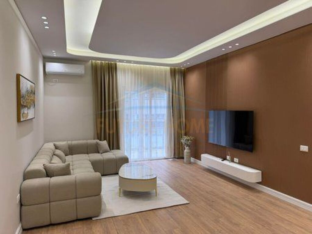 Shitet, Apartament 2+1,Tirana Golden Park 3